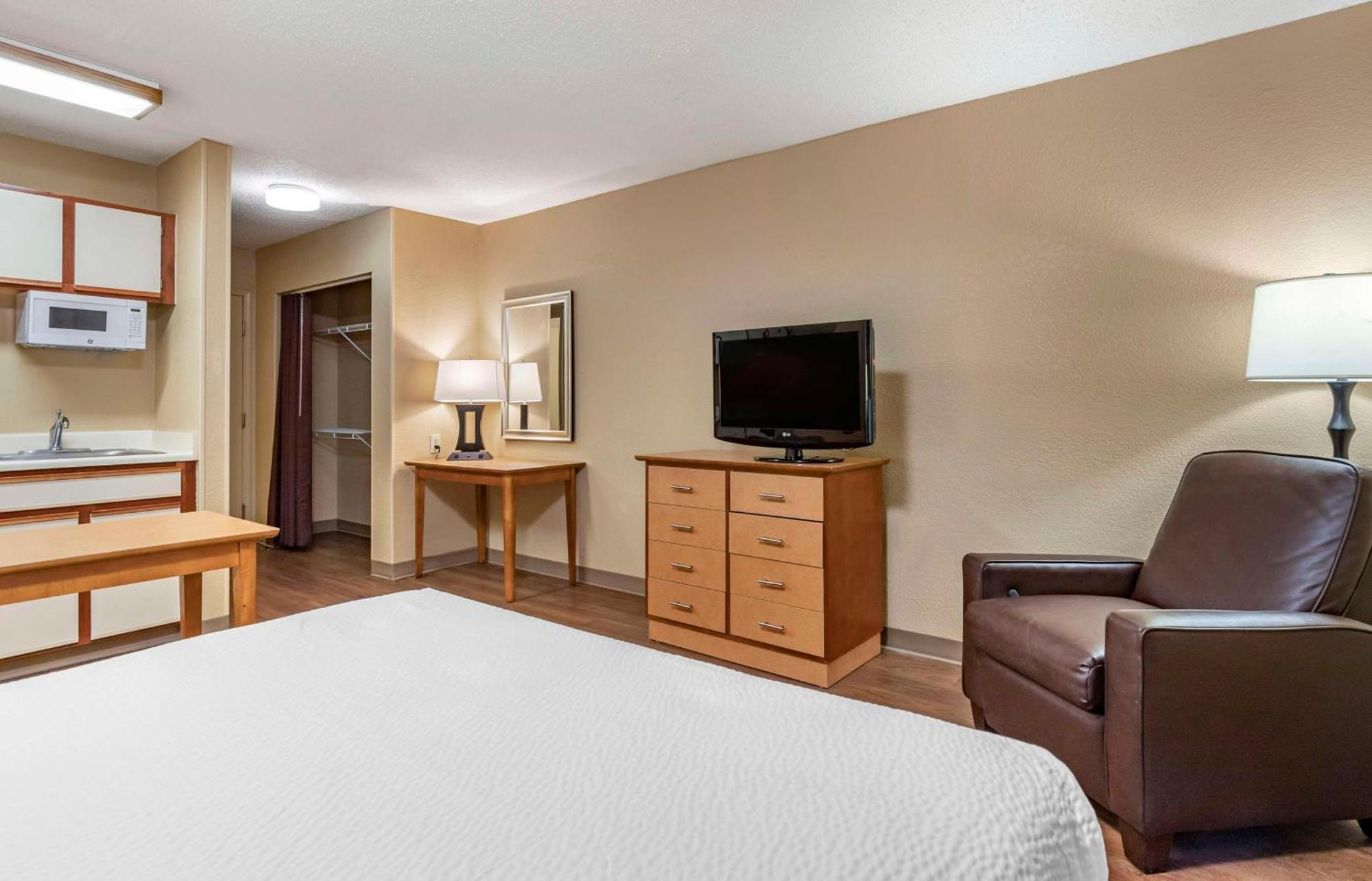 Extended Stay America Suites - San Antonio - Colonnade - Medical Eksteriør bilde